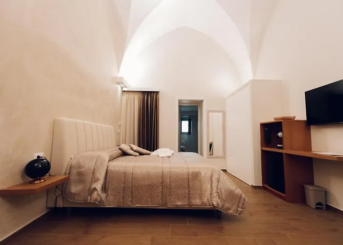 Oda ve Kahvaltı Puro 4*